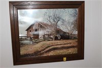 FRAMED PHOTOGRAPH OF AN OLD BARN