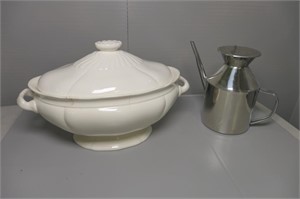 Covered Soup Dish & Oil Container