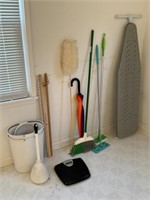 Cleaning & Bathroom Supplies