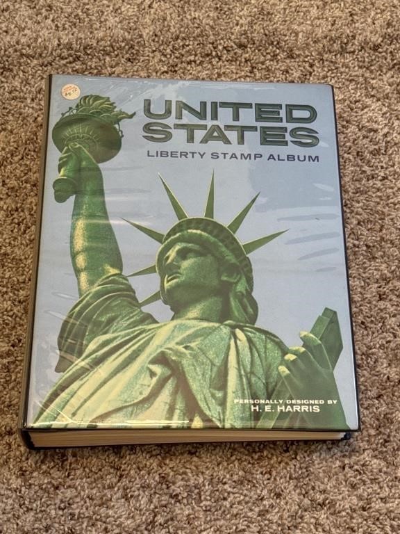 1975 Harris United States Liberty Stamp Album