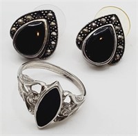 (N) Sterling Silver Onyx Ring (size 7.5) and