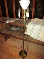 Vtg Brass Floor Lamp 2 Candle Lites Center Torch