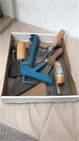 Flat of cement trowels  and putty knifes
