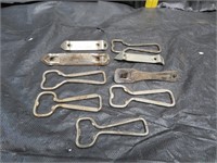 9 Vintage Beer Bottle Openers (Advertising on 8)