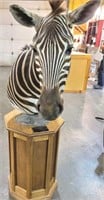 Zebra Pedestal Mount