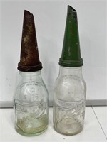 2 x Wakefield Castrol Quart Bottles and Tin T