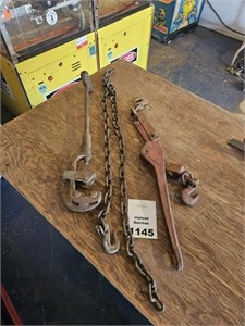 2 Chains / Chain Binder / Pipe Cutter