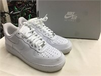 Nike Air Force One size 9 1/2 tennis shoes