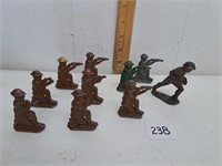 10 Lead Toy Soldiers