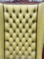 Fine Oversized Chair, Green Deep Button Hide