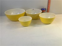 Pyrex Yellow Nesting Bowls