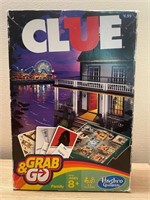 Hasbro Gaming - Clue - Grab & Go