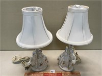 PAIR OF PRETTY VICTORIAN FIGURES ACCENT LAMPS
