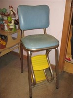 vintage folding chair/stool