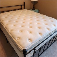 Queen Size Bed w/ Seally Posturpedic Mattress