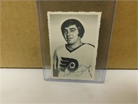 1970-71 OPC Doug Favelle #35 Deckle Hockey Card