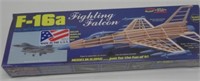 F-16a FIGHTING FALCON JET MODEL NIB.