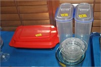 LOT: KITCHEN ITEMS:  PYREX, CEREAL KEEPERS,