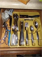 Contents of Drawer - Flatware and More
