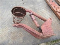 *ELLSWORTH* Farmall M  seat suspension