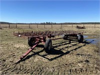 22' land leveling harrow w/ undercarriage