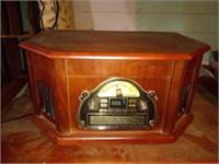 Stereo, CD player, and vinyl record player