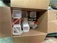 Assorted containers