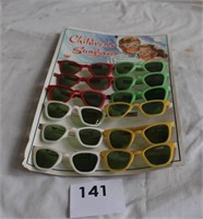 CHILDREN'S SUNGLASSES STORE DISPLAY & CONTENTS