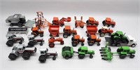1:64 Farm Toys: Allis, Deutz, White, Gleaner