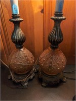 Pair vintage lamps no shades