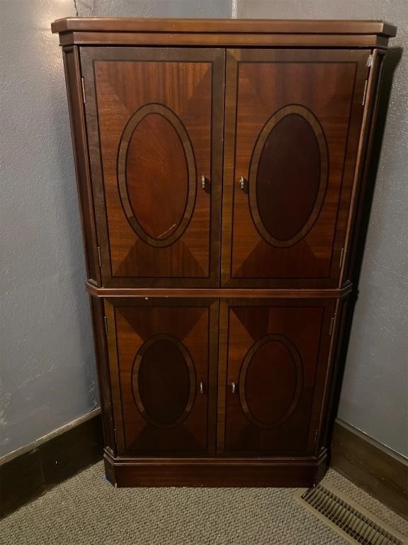 Nice Vintage Wooden Corner Cabinet w/ doors &
