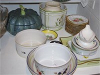 Quantity of kitchen plates, bowls & trays etc