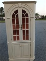 Corner Cabinet, 4 door, Sunburst Arch top doors,