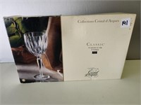 Cristal d'Arques Wine Glass Set of 4, 8" tall
