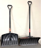 2 steel core snow shovels