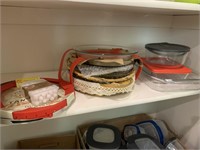 Pyrex Bakeware Pie Plates and Holders