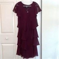 SLNY Formal Dress, Burgundy. Size: 18. See