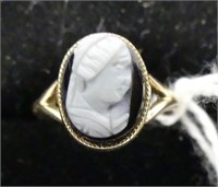 14K GOLD CAMEO LADIES RING SIZE 3