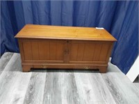 Lane Wood Cedar Chest