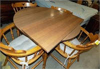 OVAL SHAPED DINING TABLE WITH 2 LEAVES, AND