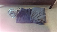 2 weighted queen blankets and desk top fan