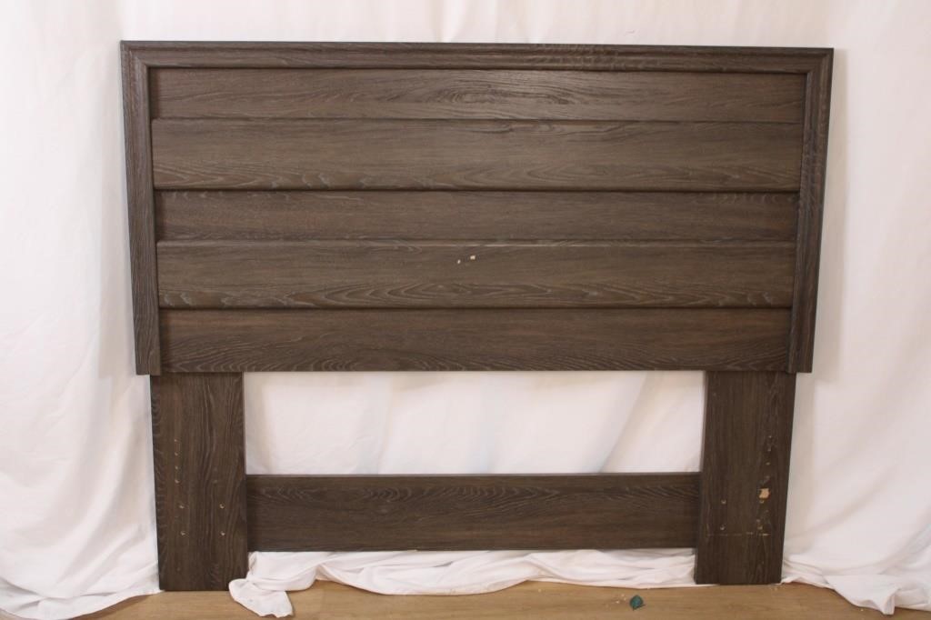 DOUBLE SIZE MODERN SOLID WOODEN HEADBOARD