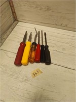 Tools-ScrewDrivers