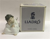 Lladro Porcelain Figurine, Angel Thinking