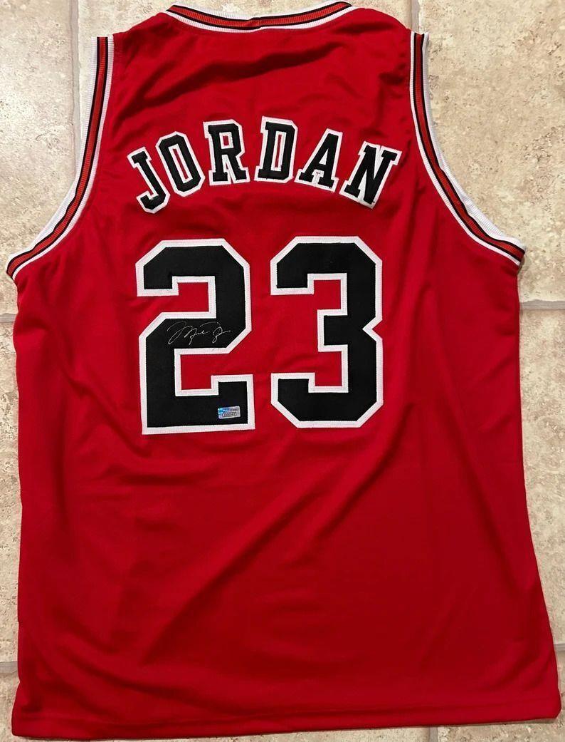 Signed Michael Jordan Chicago Bulls Jersey w/COA