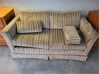 5 FT. PEM-KAY FURNITURE UPHOSTERED LOVE SEAT