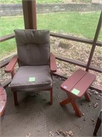 WOOD FRAME ARMCHAIR GRAY AND PLASTIC CHAIR