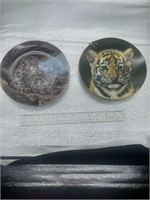 tiger and snow leopard plates