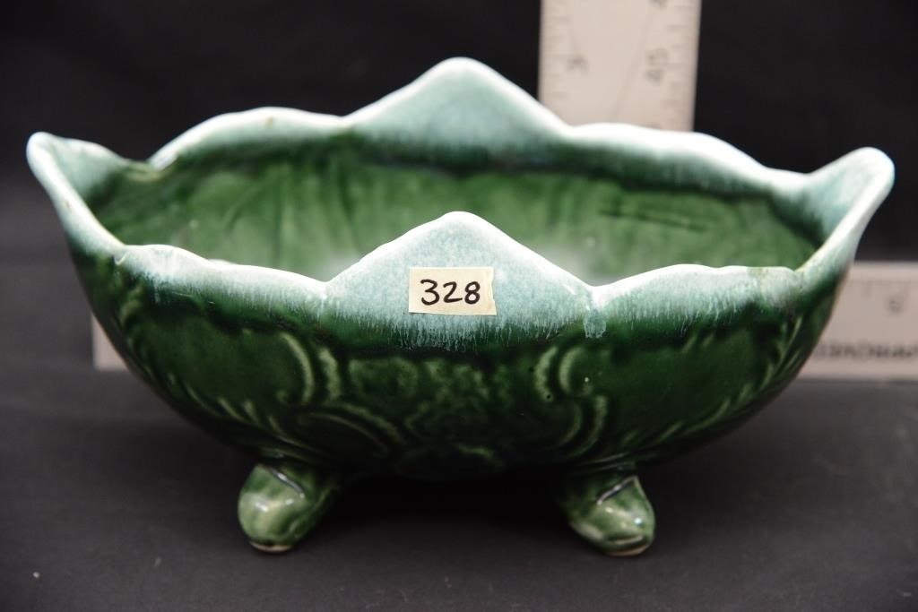 VINTAGFE GREEN FOOTED PLANTER