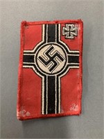 Early German War Flag Crest